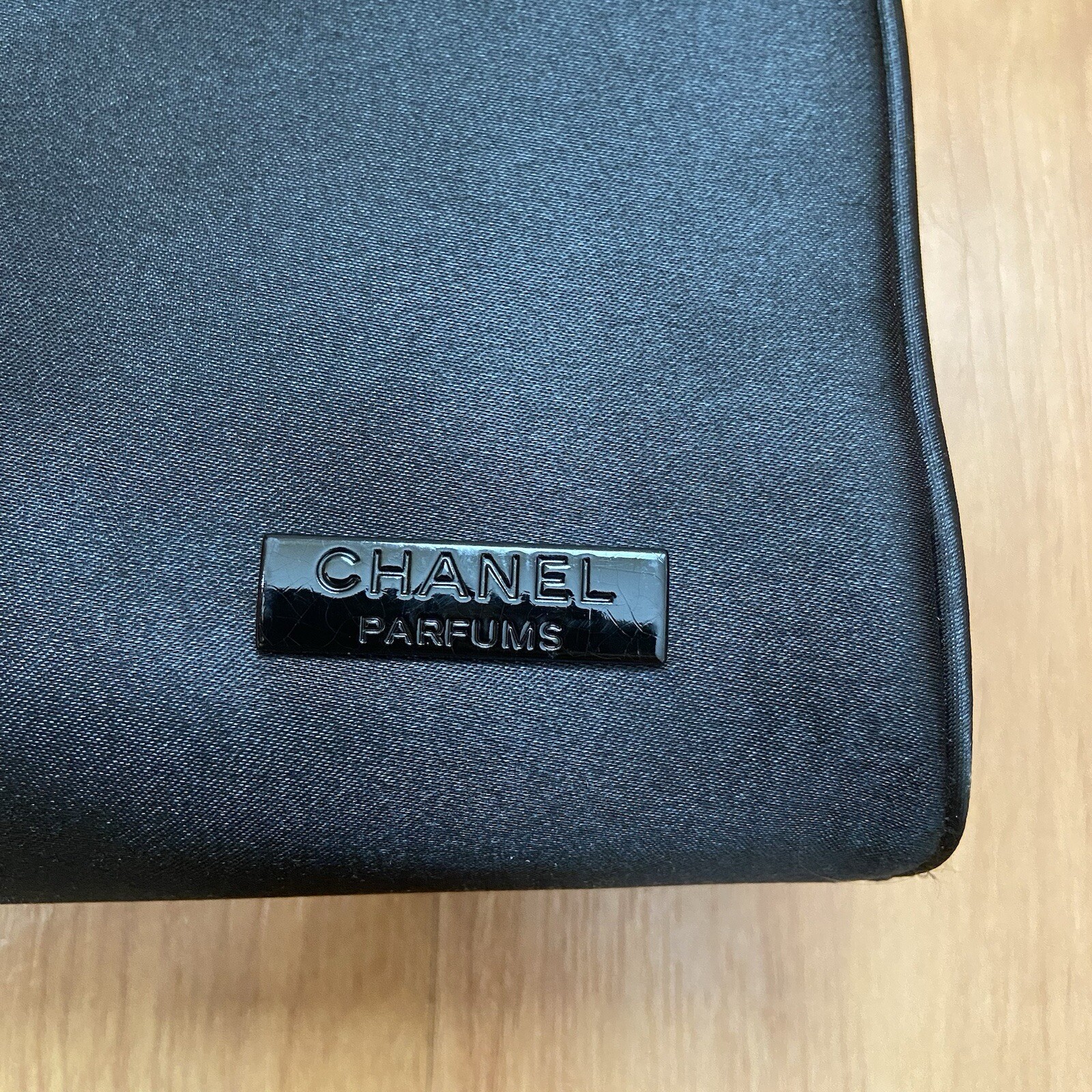 CHANEL Parfume / Perfume Make Up Toiletry Logo Zip Up Bag