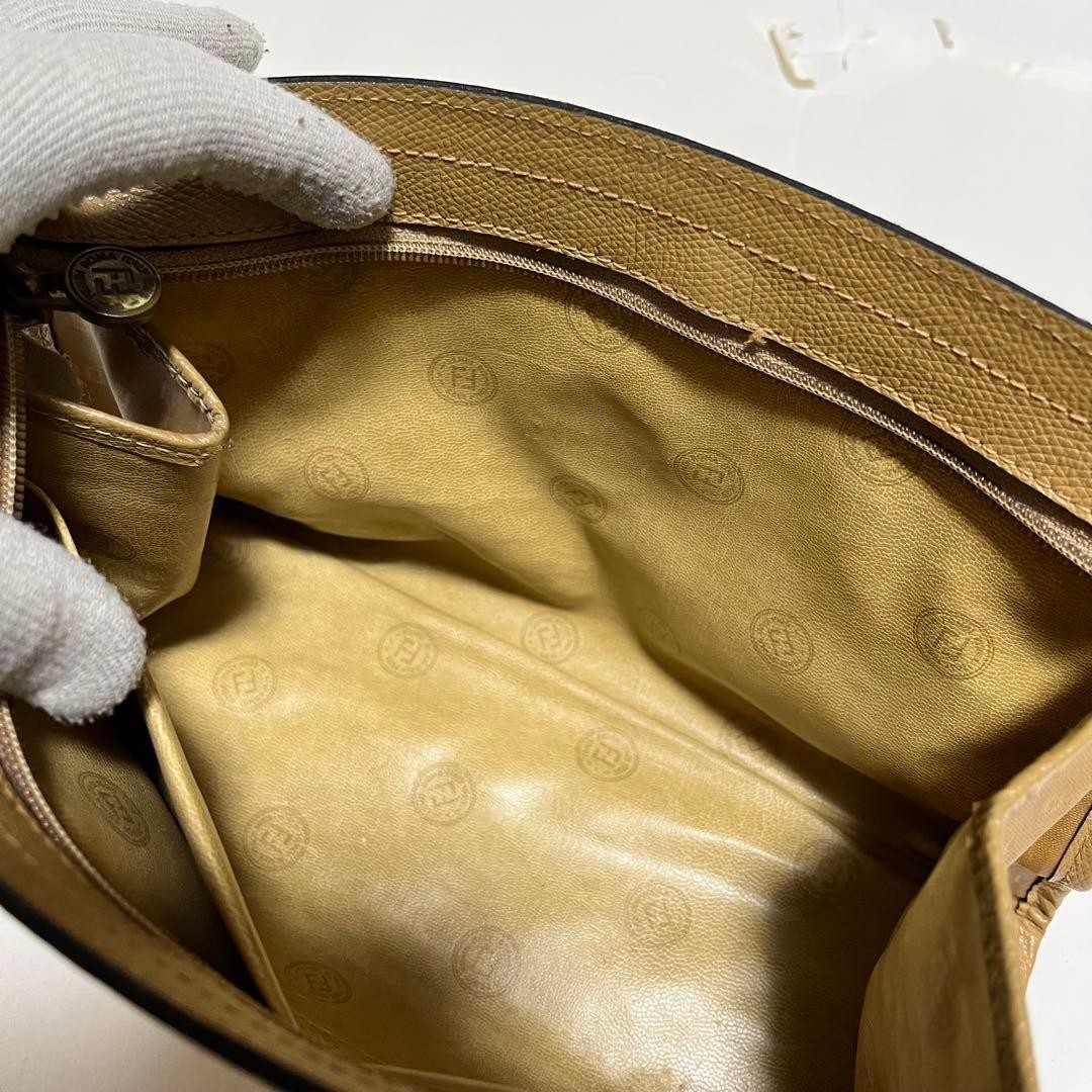 FENDI SAS Vintage Clutch Bag Zucca Beige PVC Rare 70s 80s