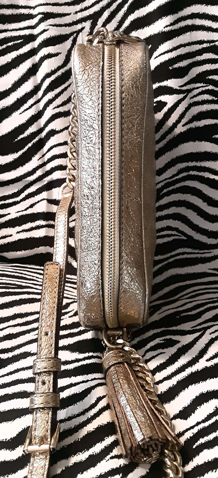 Michael Kors RARE RETIRED STYLE STUNNING SPARKLING GOLD SHOULDER/ CROSSBODY BAG