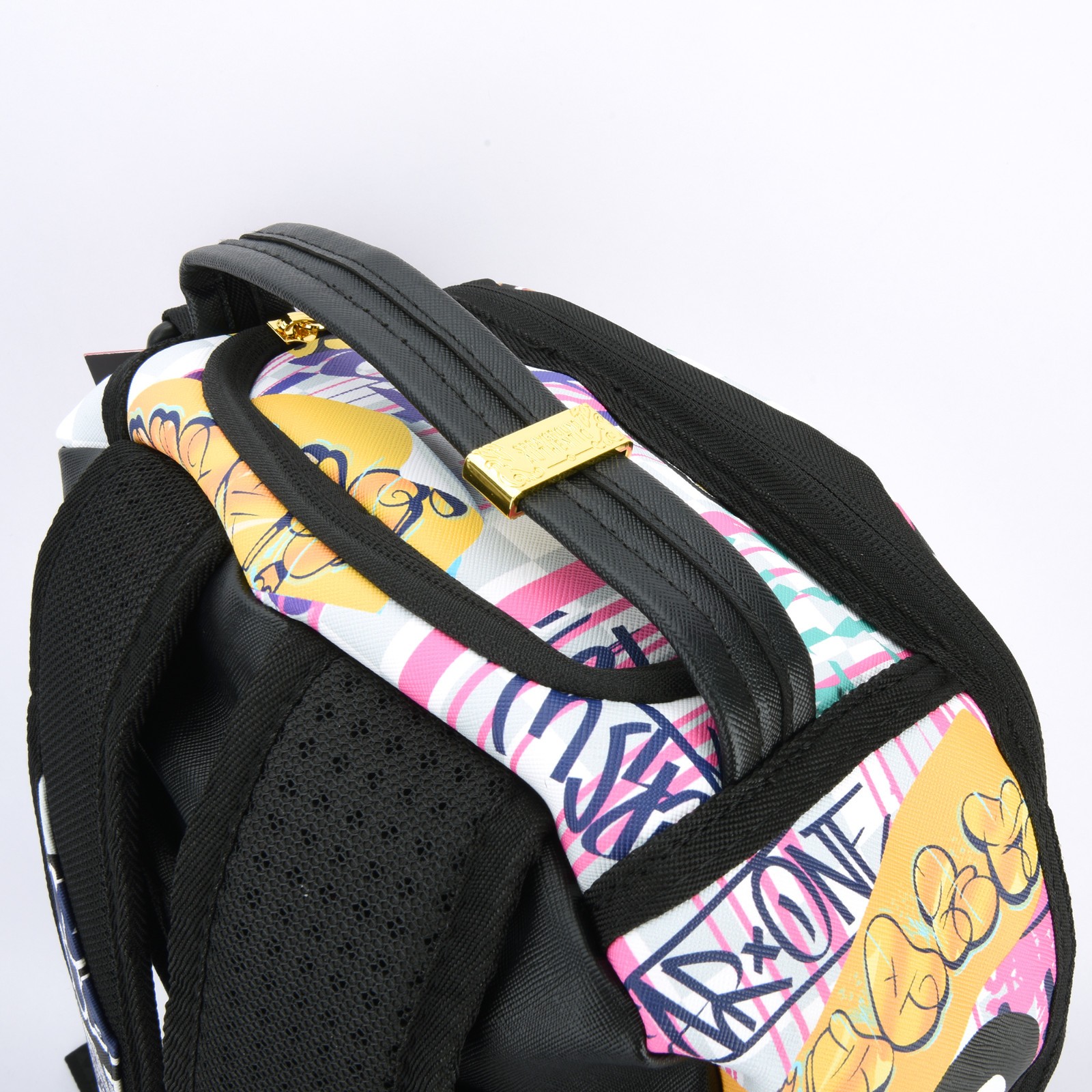Sprayground Shark Poetry Create Another Day Dlxsv Backpack Zippered Graffiti