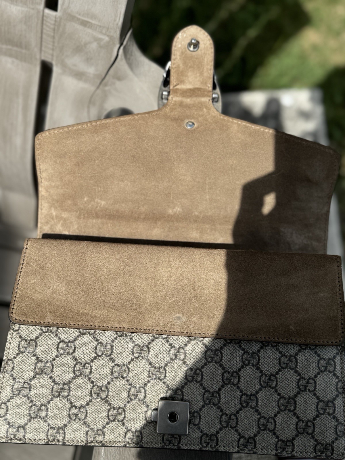 Authentic Gucci Dionysus GG Supreme Medium Shoulder Bag Silver Chain