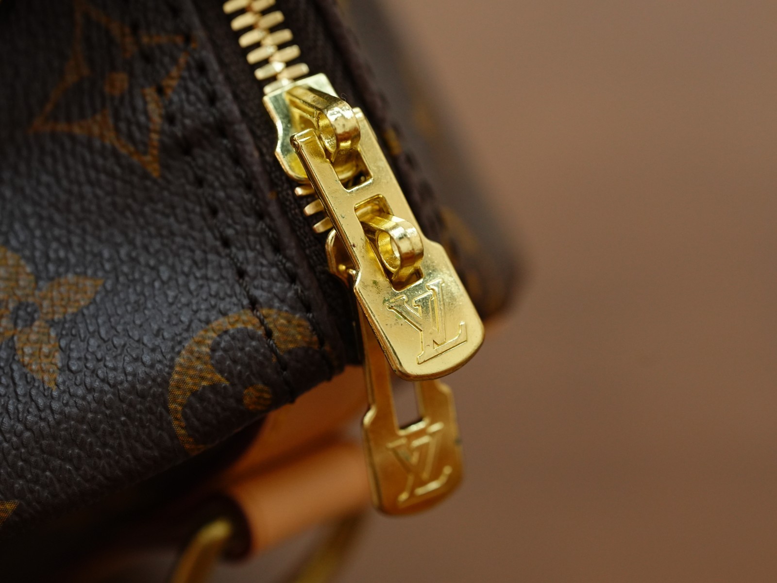 Louis Vuitton Speedy25 Monogram Brown Shoulder Bag Top Handle Bag Excellent