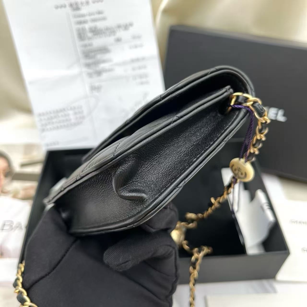 chanel classic quilted lambskin mini flap bag