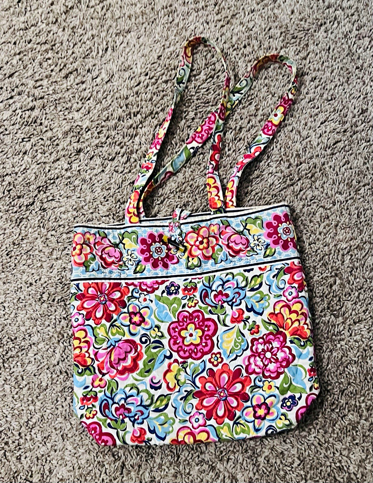 Vera Bradley over the shoulder purse with toggle closure in Hope Garden pattern