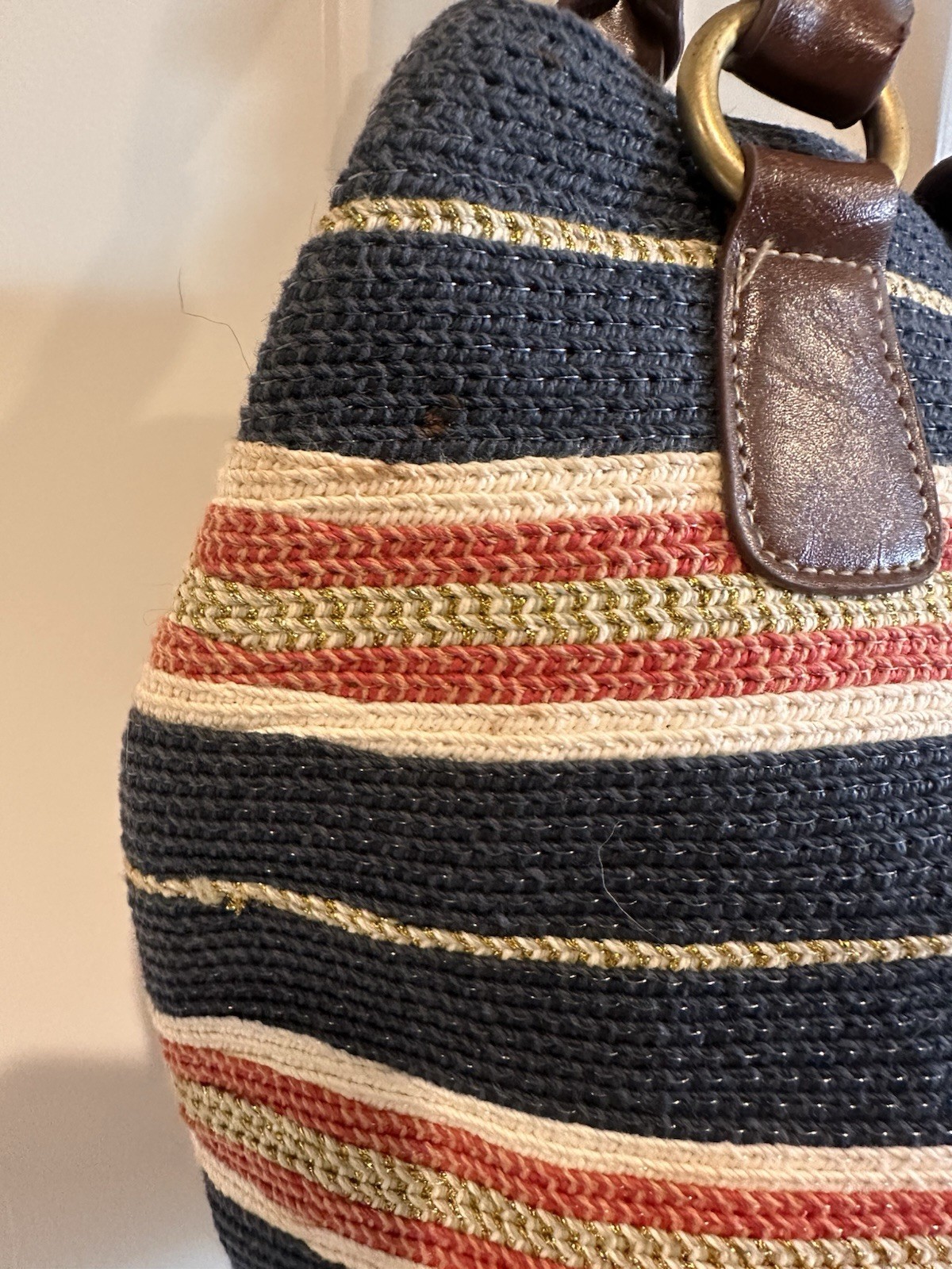 Croft & Barrow Tote Bag Navy Red Beige w/ Brown Trim Double Handles Turn-Lock