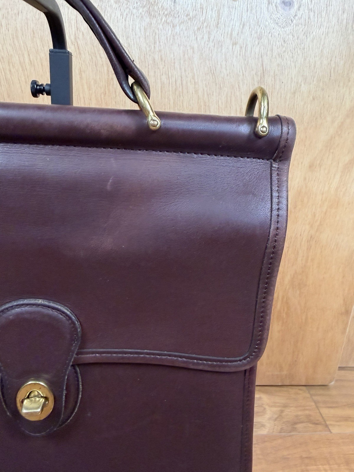 COACH Vintage 80s/90s Willis 9927 Mahogany Brown Leather Handbag Purse W/O Strap