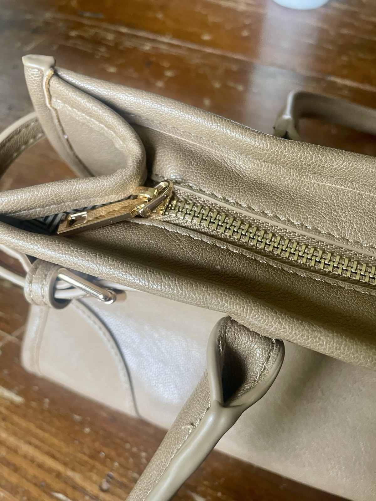 Urban Expressions taupe/mocha vegan leather handbag w/crossbody strap