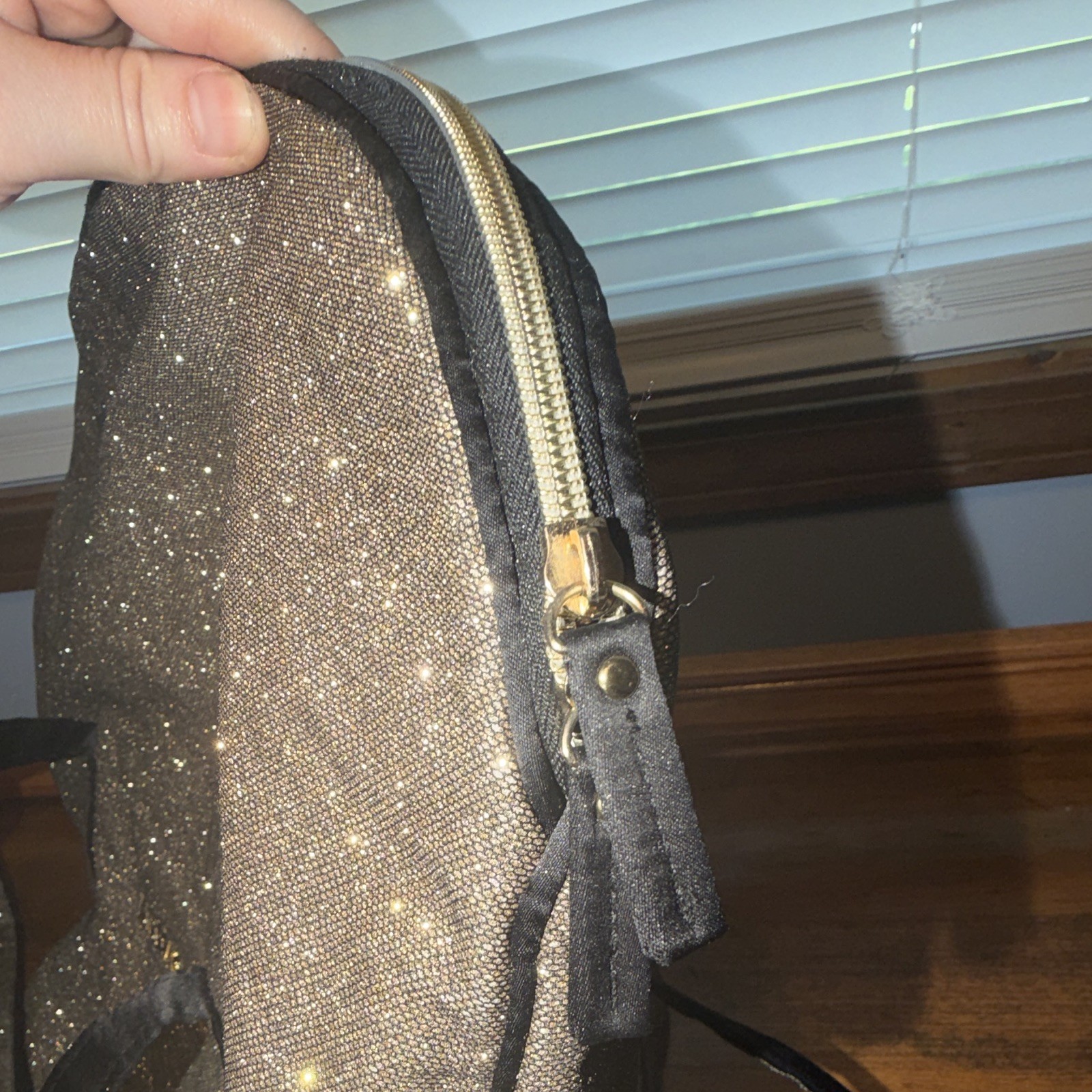 Victoria’s Secret Metallic Gold Glitter Lined Zip Tote, Black Double Handles