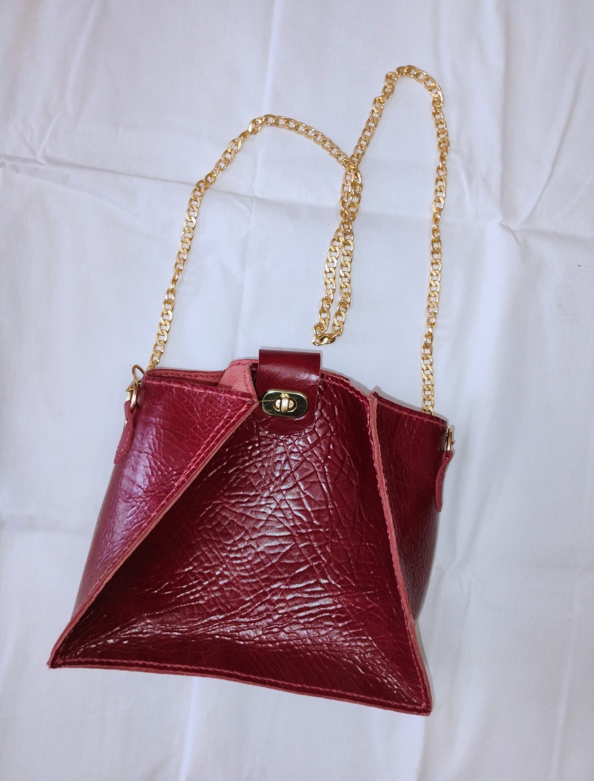 Hand Made Burgundy Pebbled Triangle Small Crossbody Bag Detachable Gold Chain