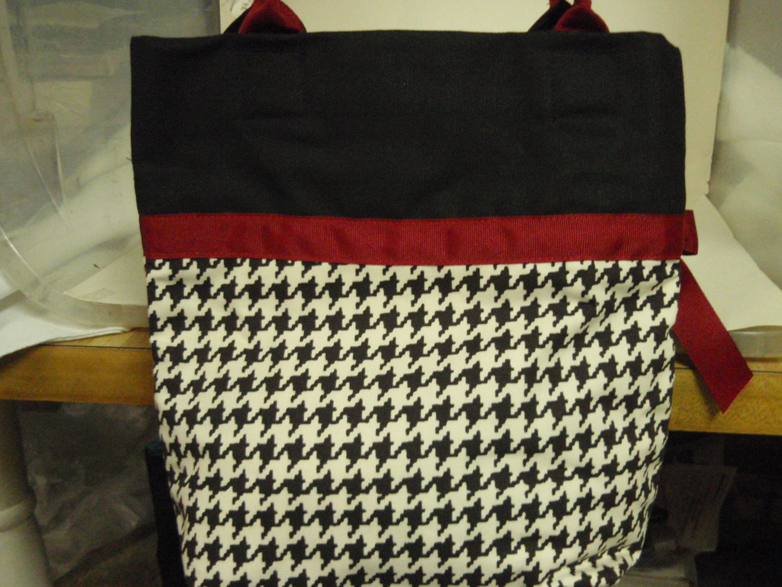 Purse handbag black white & red monogrammable 11 1/2 X 12in NWT free shipping