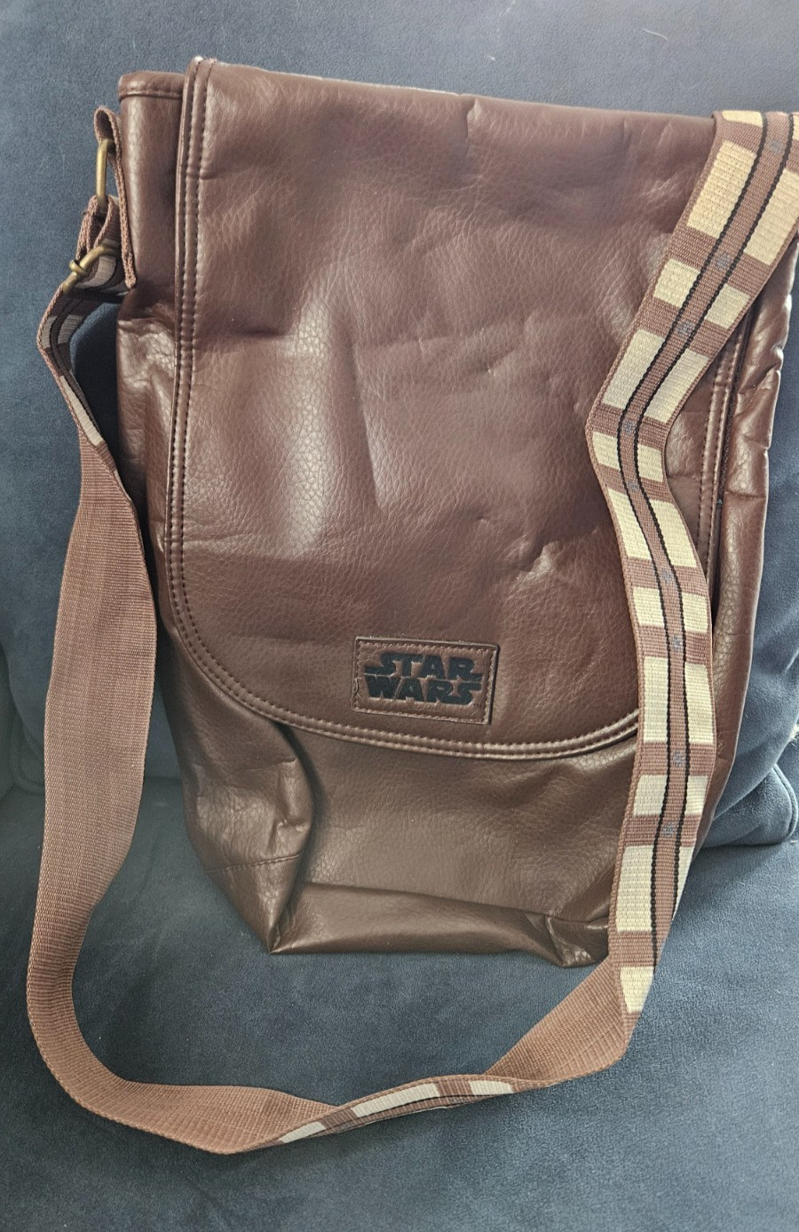Star Wars Crossbody Bag Womens Medium Chewbacca Strap Faux Leather Purse Movie