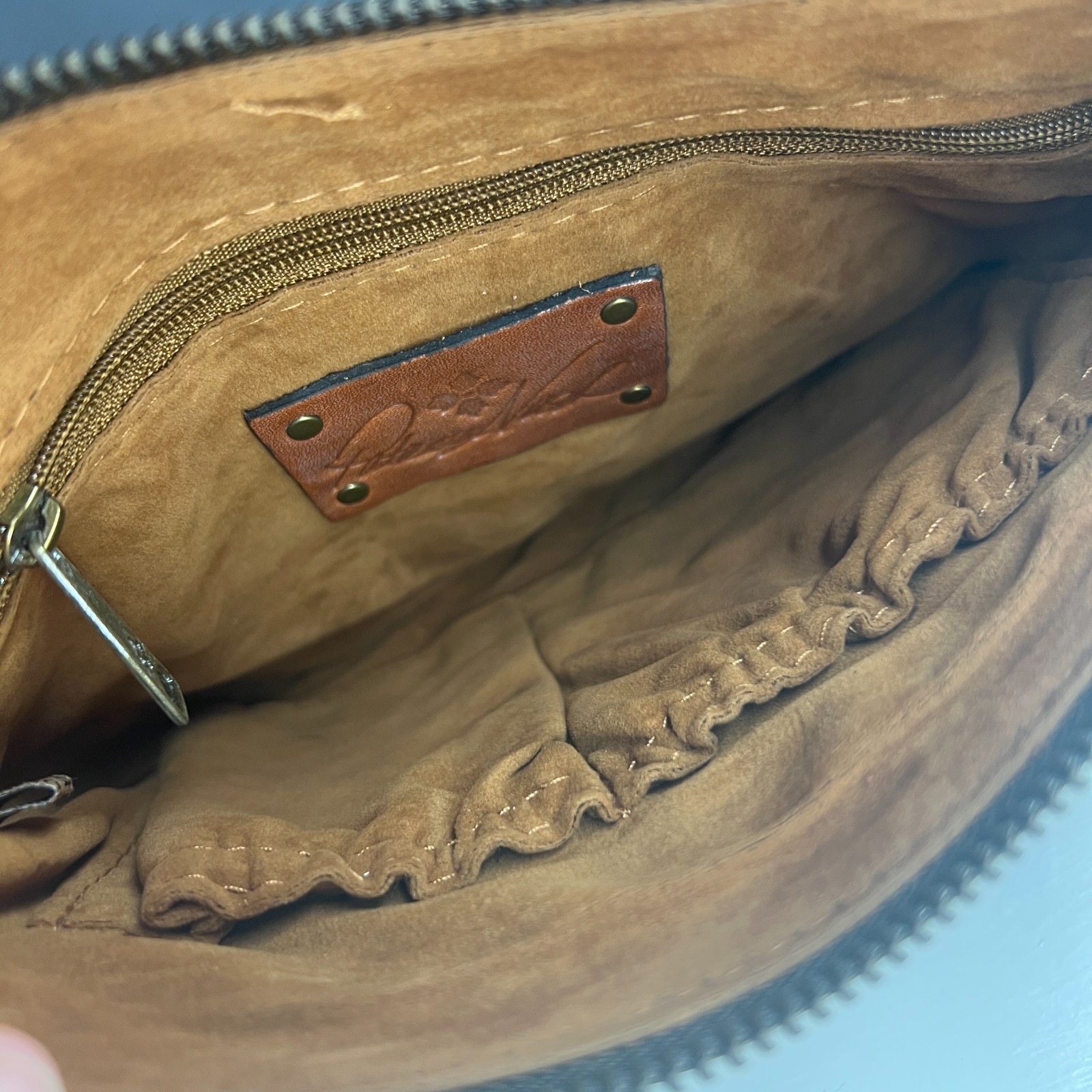 NWT Patricia Nash Cassini Tan Distressed Leather Wristlet Clutch