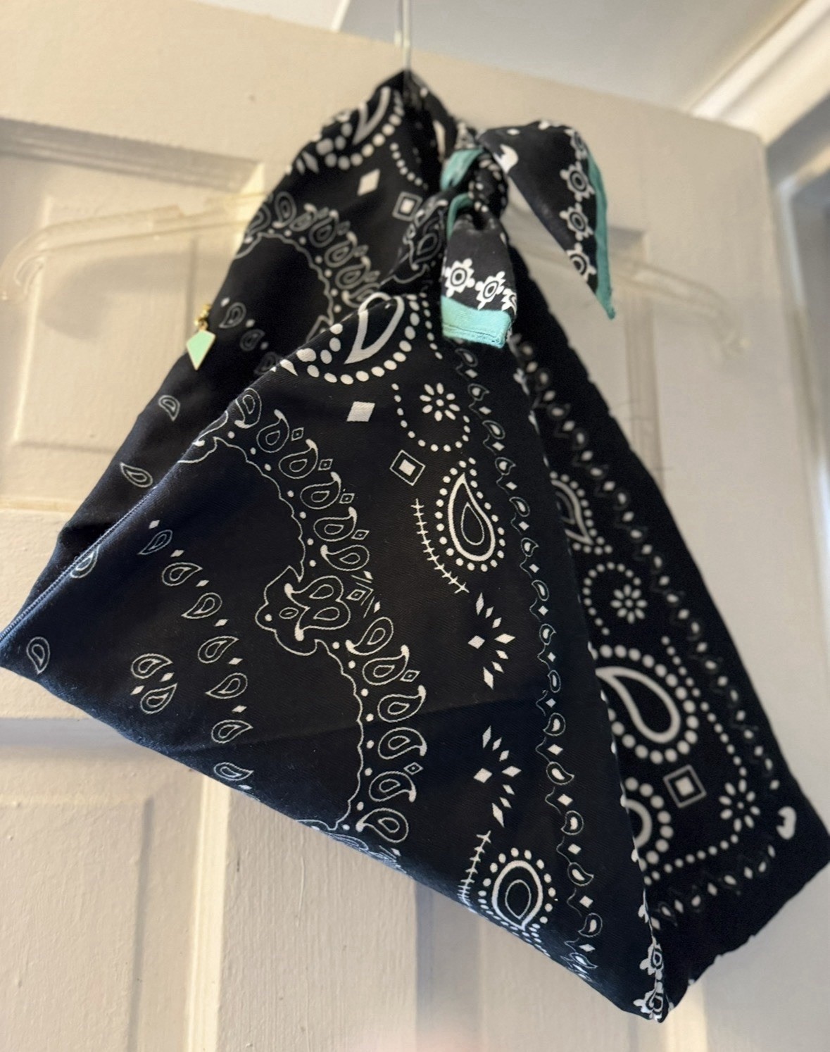 Bandana Knotted Tote Bag Black/green BEY Inspired Festivals Triangle NWT Gift