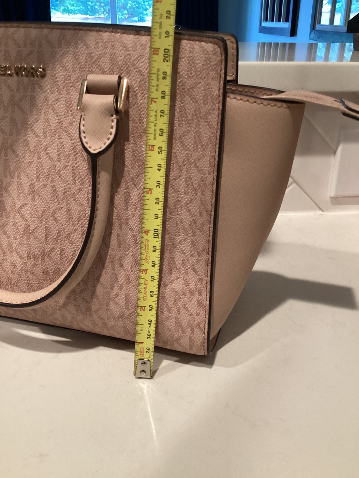 nwt Michael, Kors, Selma, medium bag MK $398