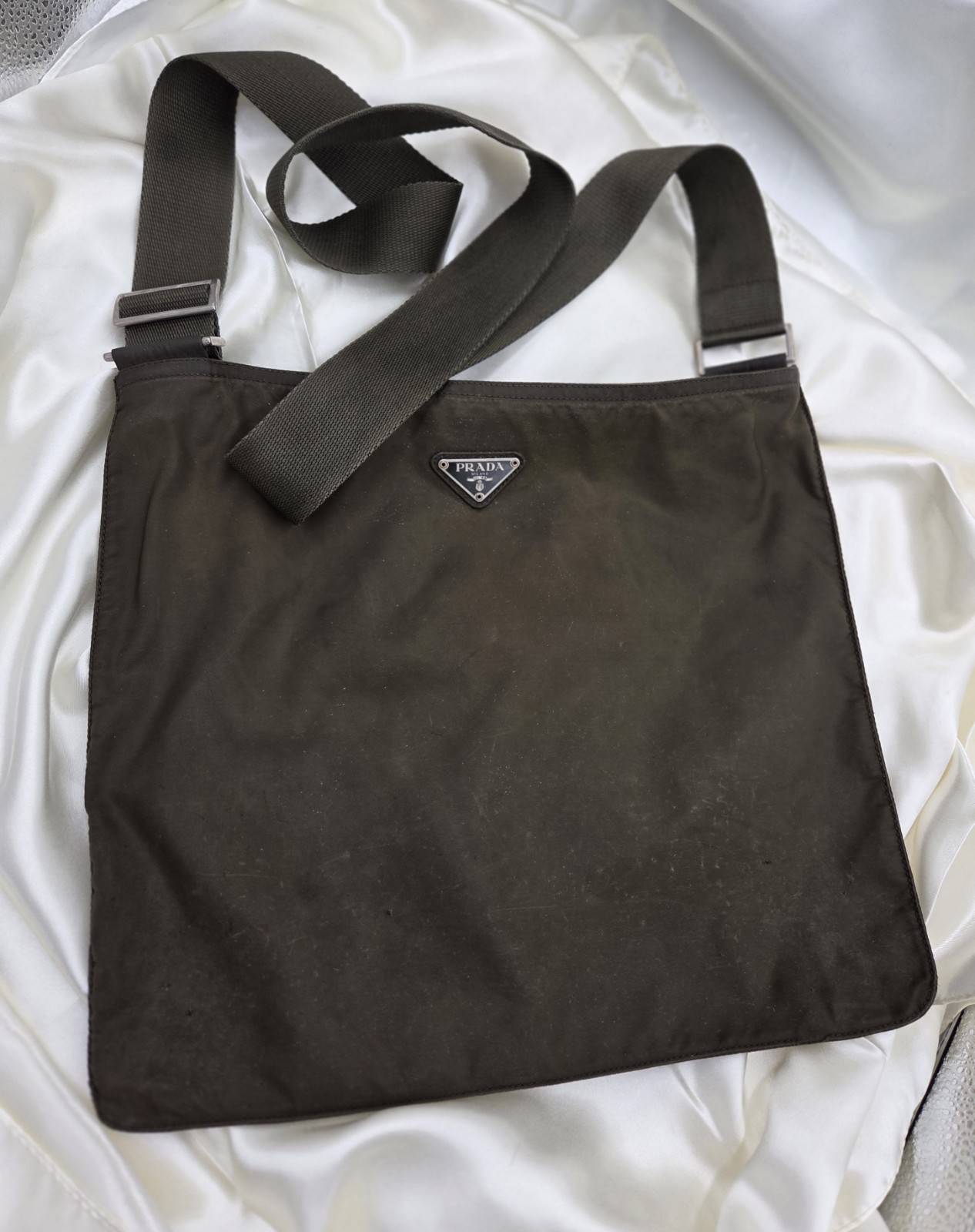 Vintage PRADA Tessuto Crossbody Handbag Olive Green Authentic Made In Italy