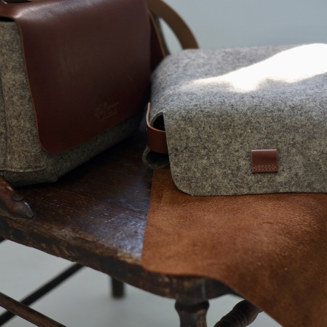 Crossbody knitting bag, leather and felt small bag, minimalist handbag NEW