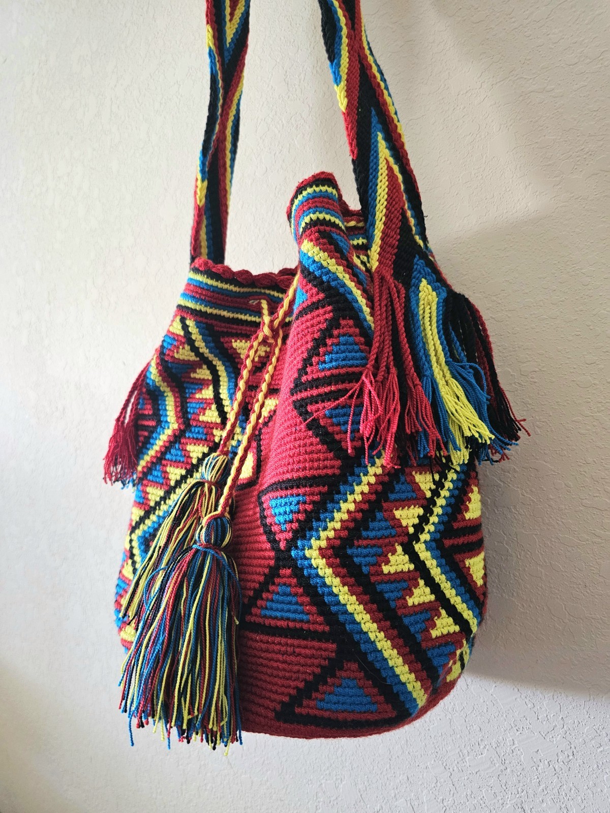 Authentic Handwoven Colombian Wayuu Mochila Bucket Bag – Boho Crossbody