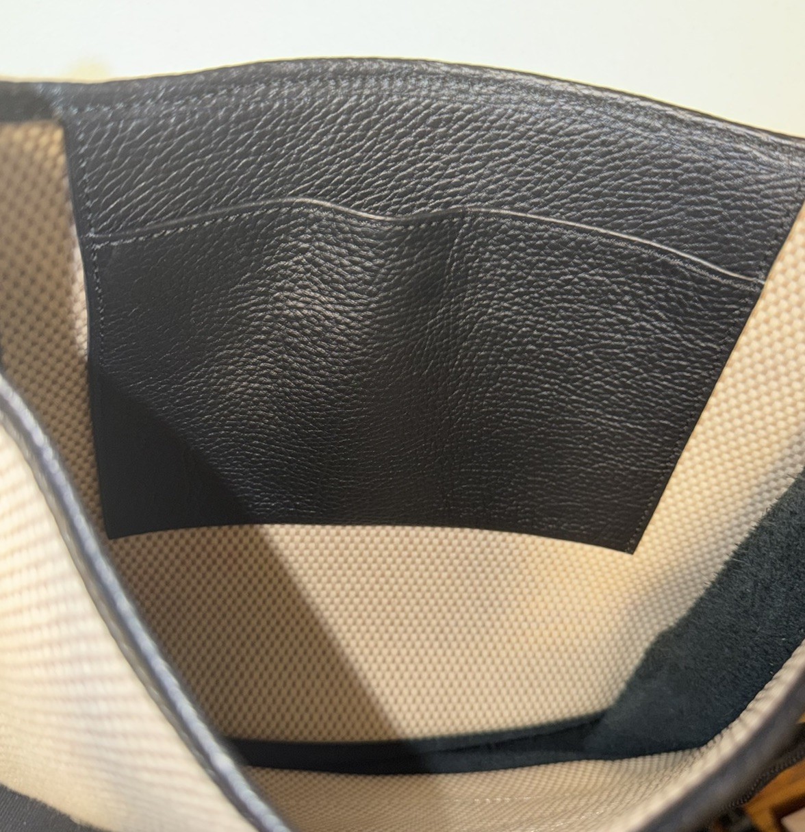 Hermès Evelyne III PM bag Black Leather and Beige Canvas.Gorgeous.See Pics! Read