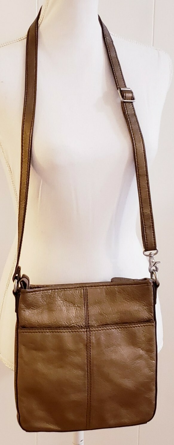 Fossil Bronze Gold Leather Crossbody Shoulder Handbag w/Multiple Pockets SKU021
