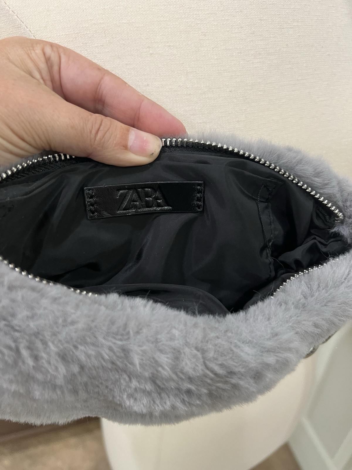 Zara Womens Gray Faux Fur Shoulder Bag Chunky Silver Chain Strap Handbag Purse