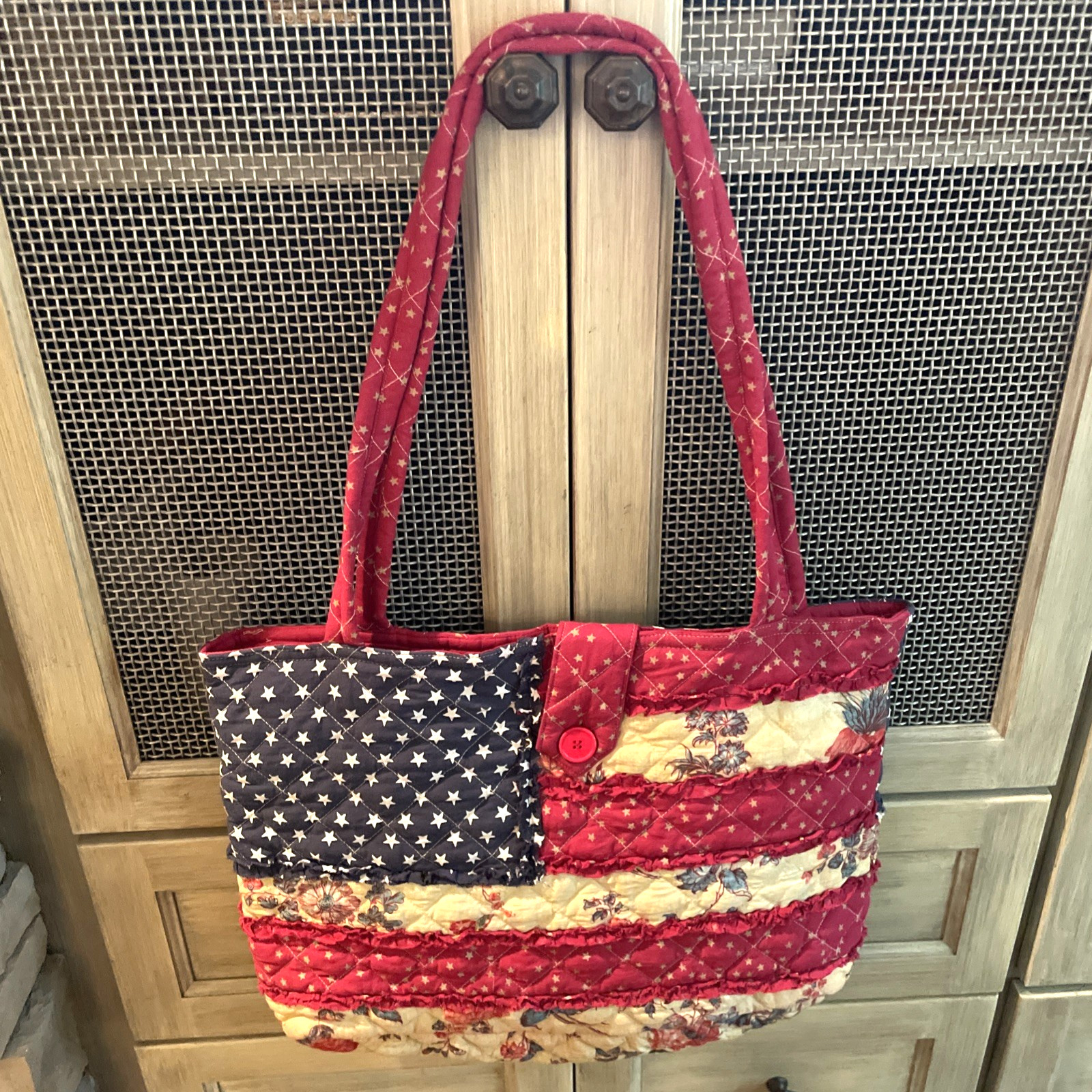 Victorian Trading Co Patriotic American Flag Quilted Tote Bag Purse Americana
