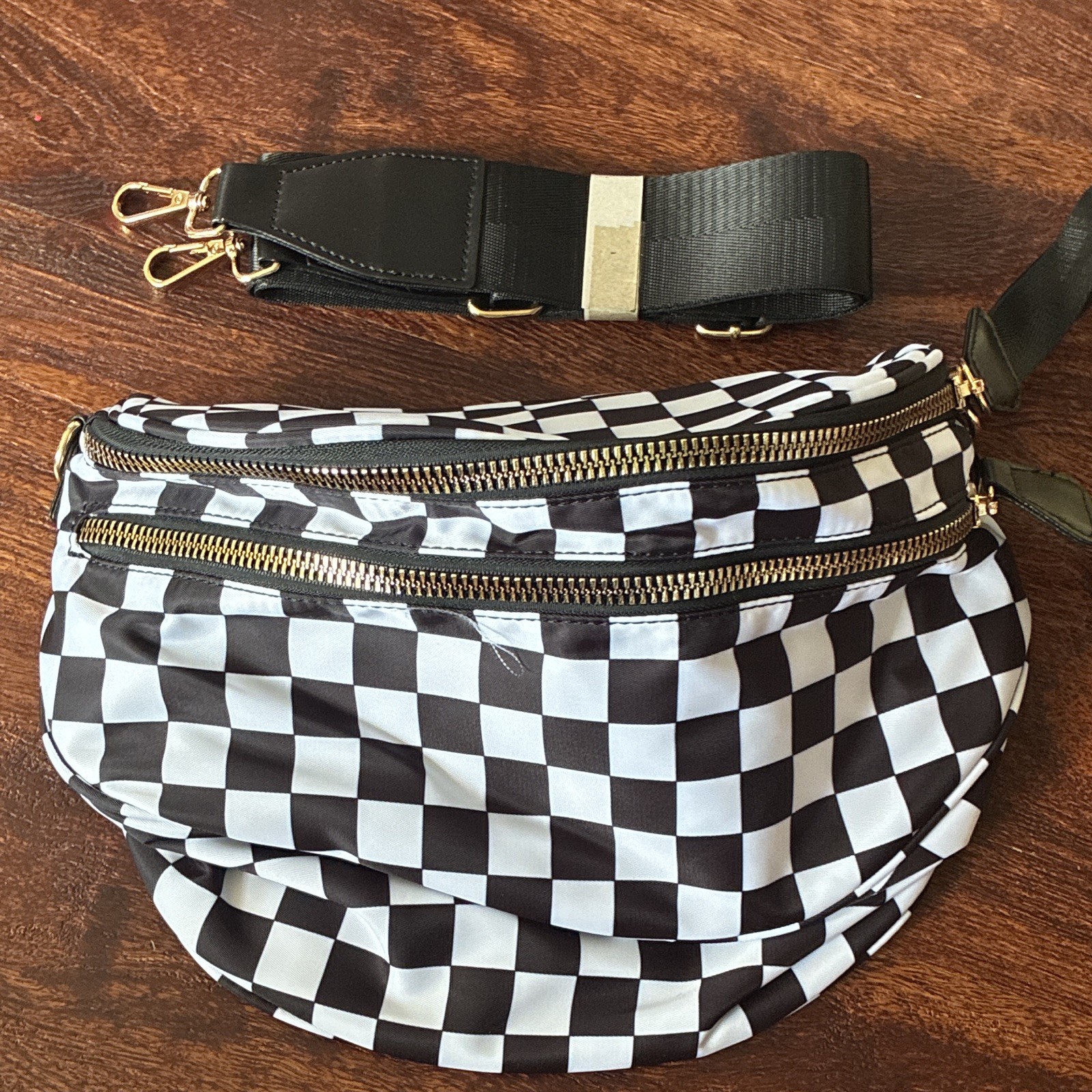 EMMAFY Checkered Black White Belt Bag Fanny Pack Crossbody Adjustable Zip
