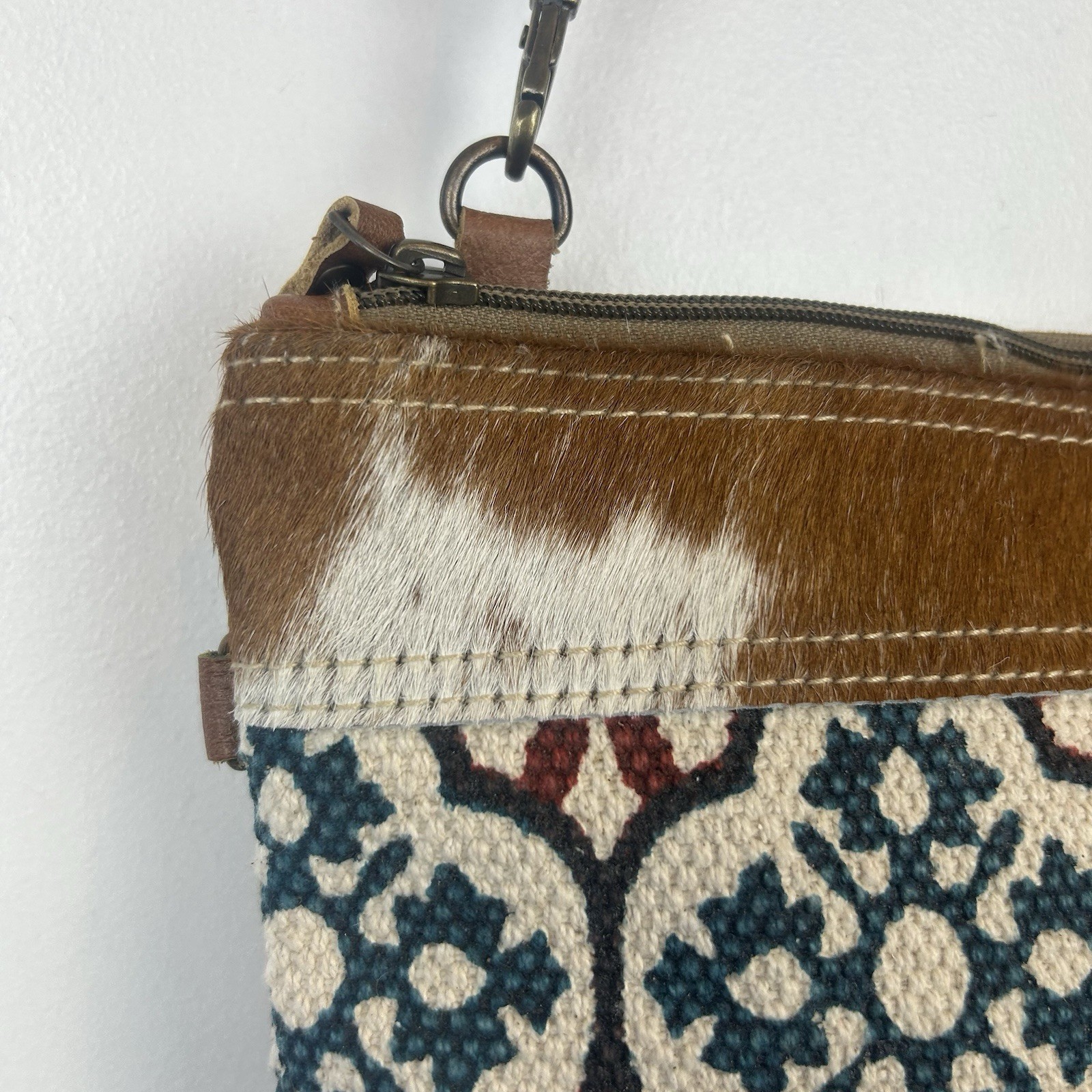 Clea Ray Crossbody Purse Recycled Canvas & Woven Rug & Leather Bag New Gift