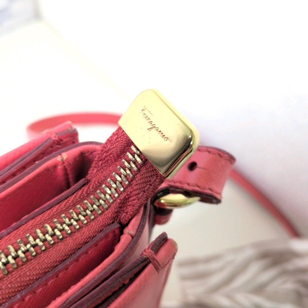 Ferragamo Pink Leather Shoulder Bag with Ribbon Used, 7.9×10.2×2.4 inches