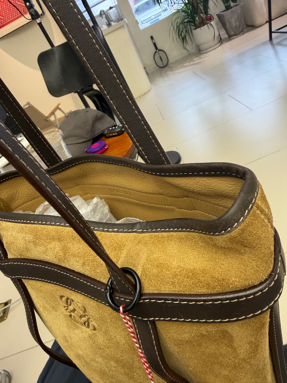 Loewe Vintage Bucket Normal Camel Brown Suede & Calfskin Daily Shoulder Bag Duty