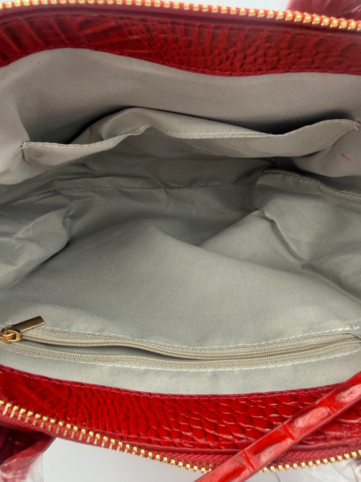 New Red Crocodile Embossed Satchel Handbag Tote with Detachable Shoulder Strap