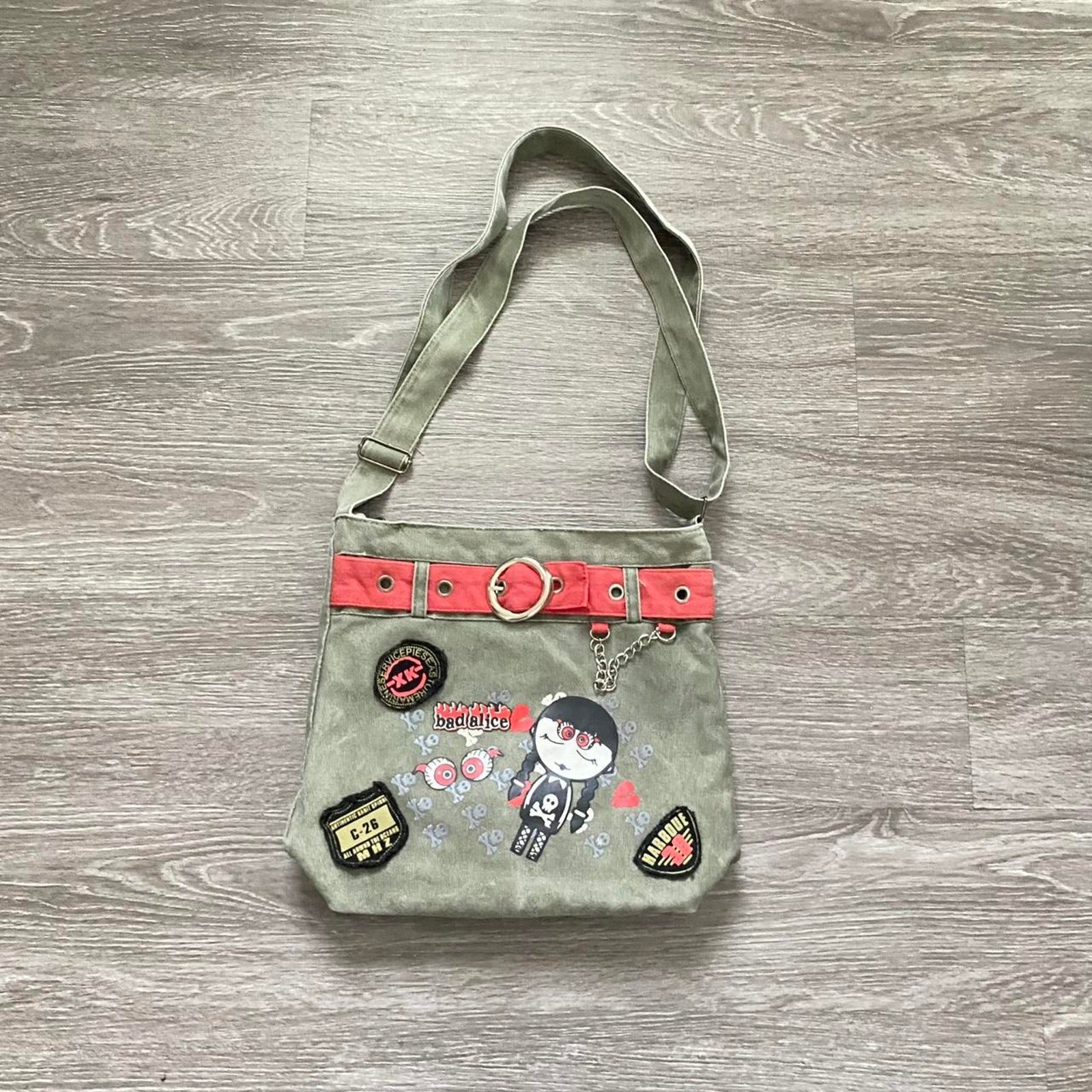 Vintage 2000s bad alice messenger bag