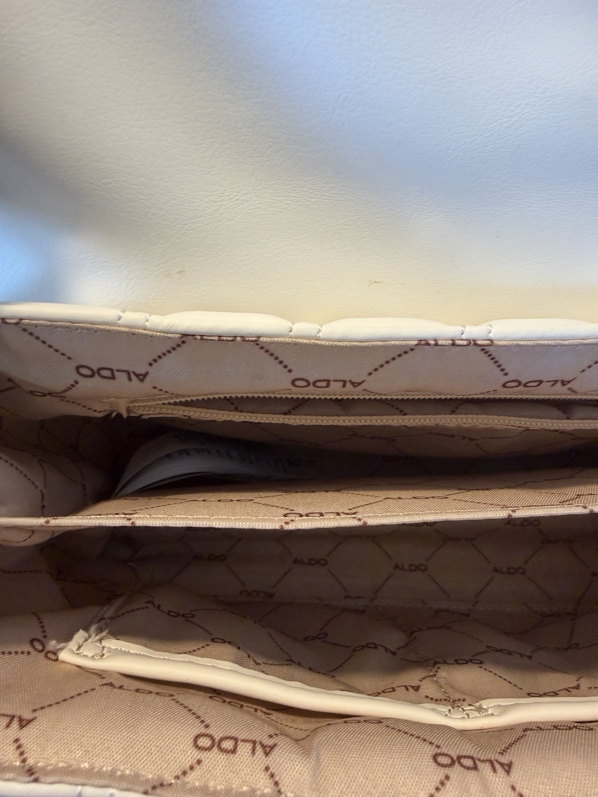 ALDO White Quilted Medium Crossbody Bag Gold Chain Strap Turn Lock Inner Pockets