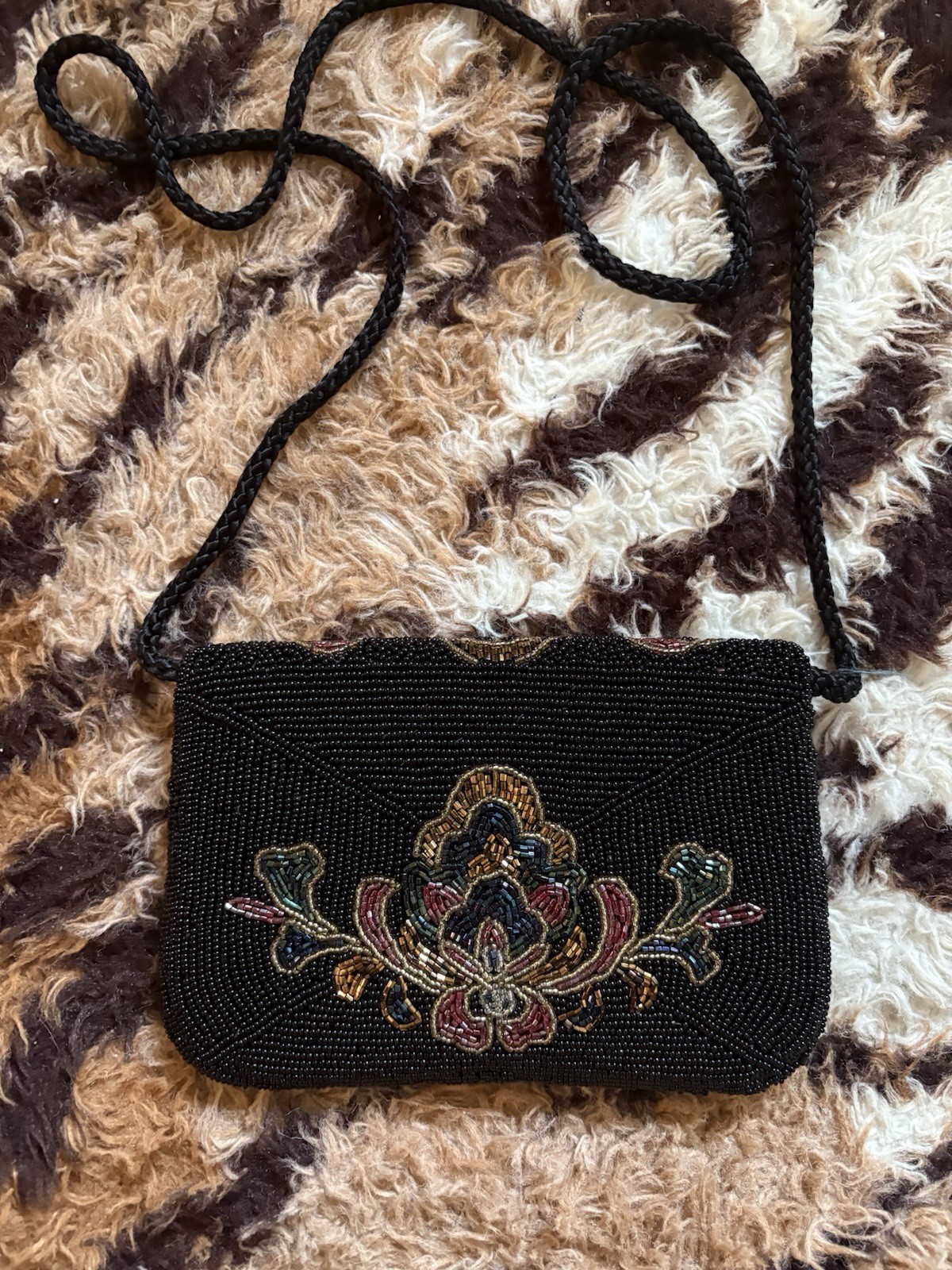 Lillian Vernon Women’s Small Black Shoulder Bag Beaded Floral Embroidered Lined
