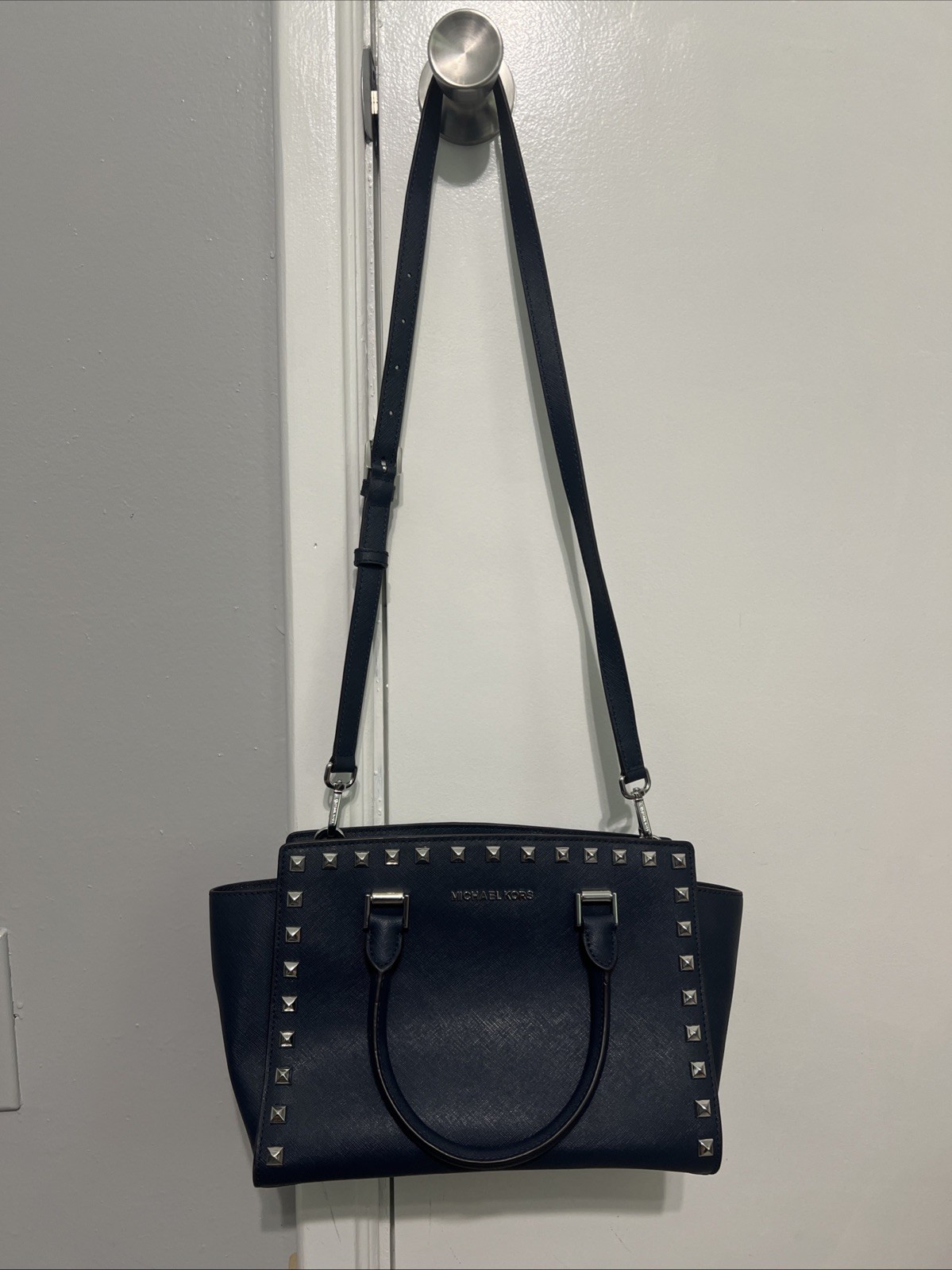Michael Kors Original Selma Stud Medium Leather Satchel Bag Navy Blue BNWT