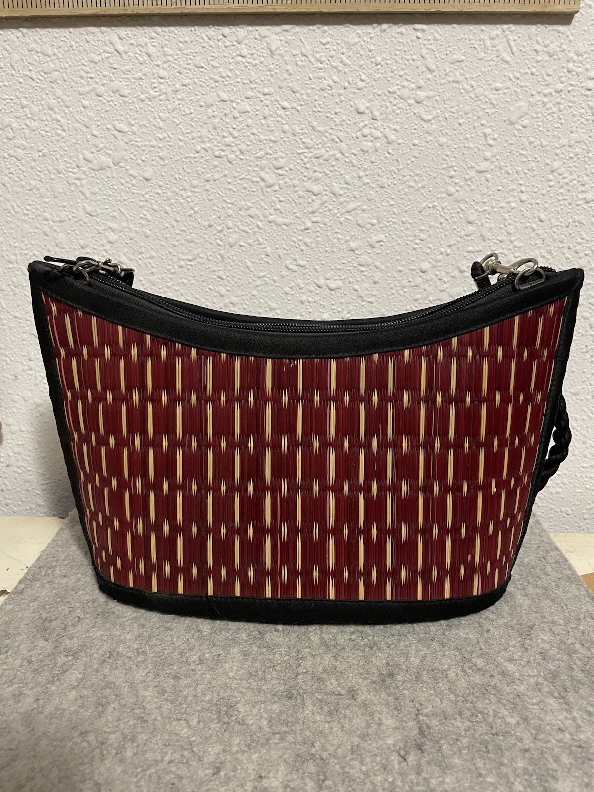 Burgundy/Black Trapezoid Shoulder Bag Zip Closure Detachable Strap, Lined