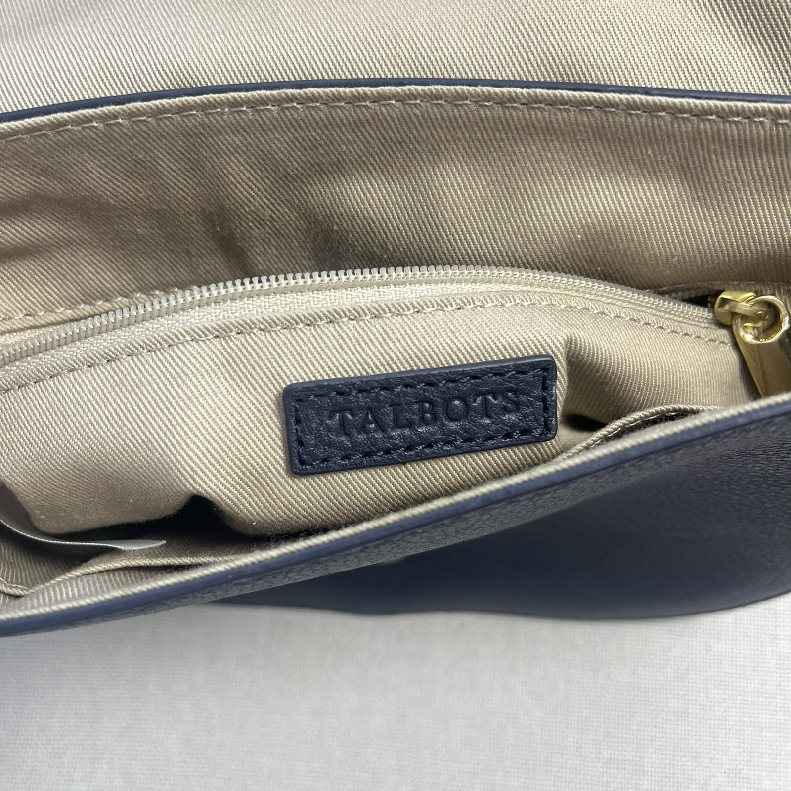 Talbots Pebbled Leather Crossbody Purse Saddle Bag Blue Magnetic Closure Pocket