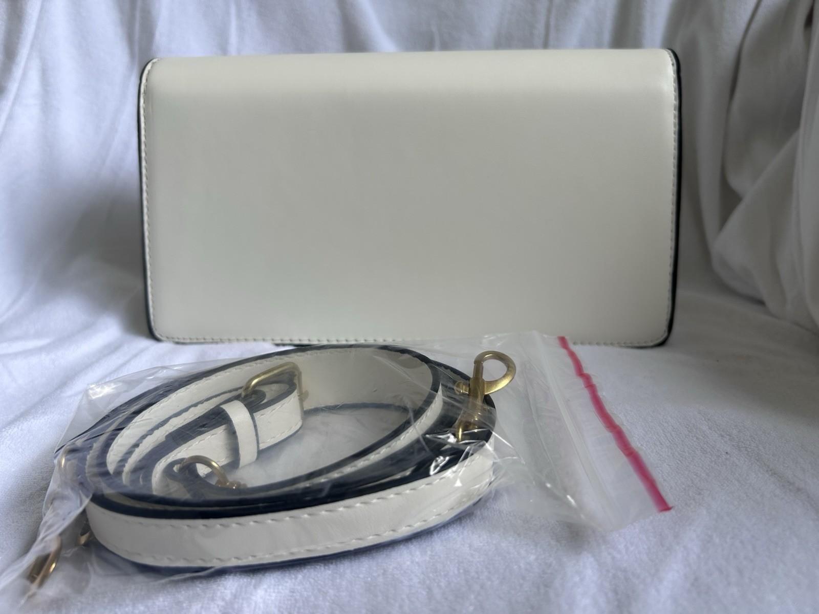 White coach Small Crossbody Wallet Clutch, Detachable Strap, Turn Lock, Gold