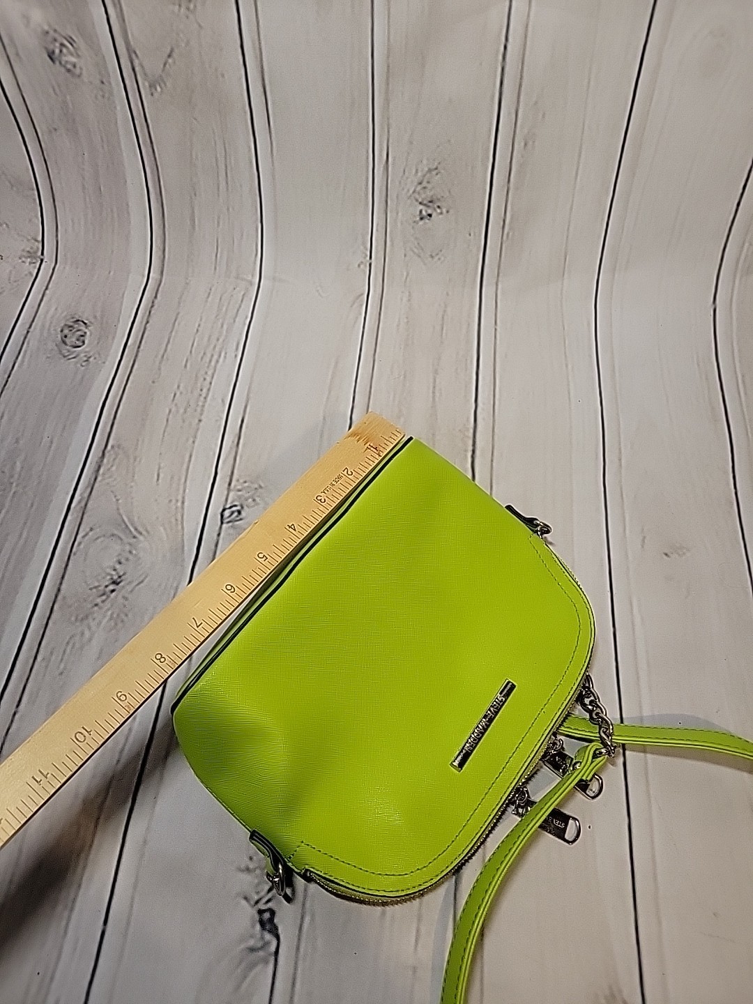 Steve Madden BMaggie Crossbody Bag Purse Lime Green Dome Silver Chain Strap