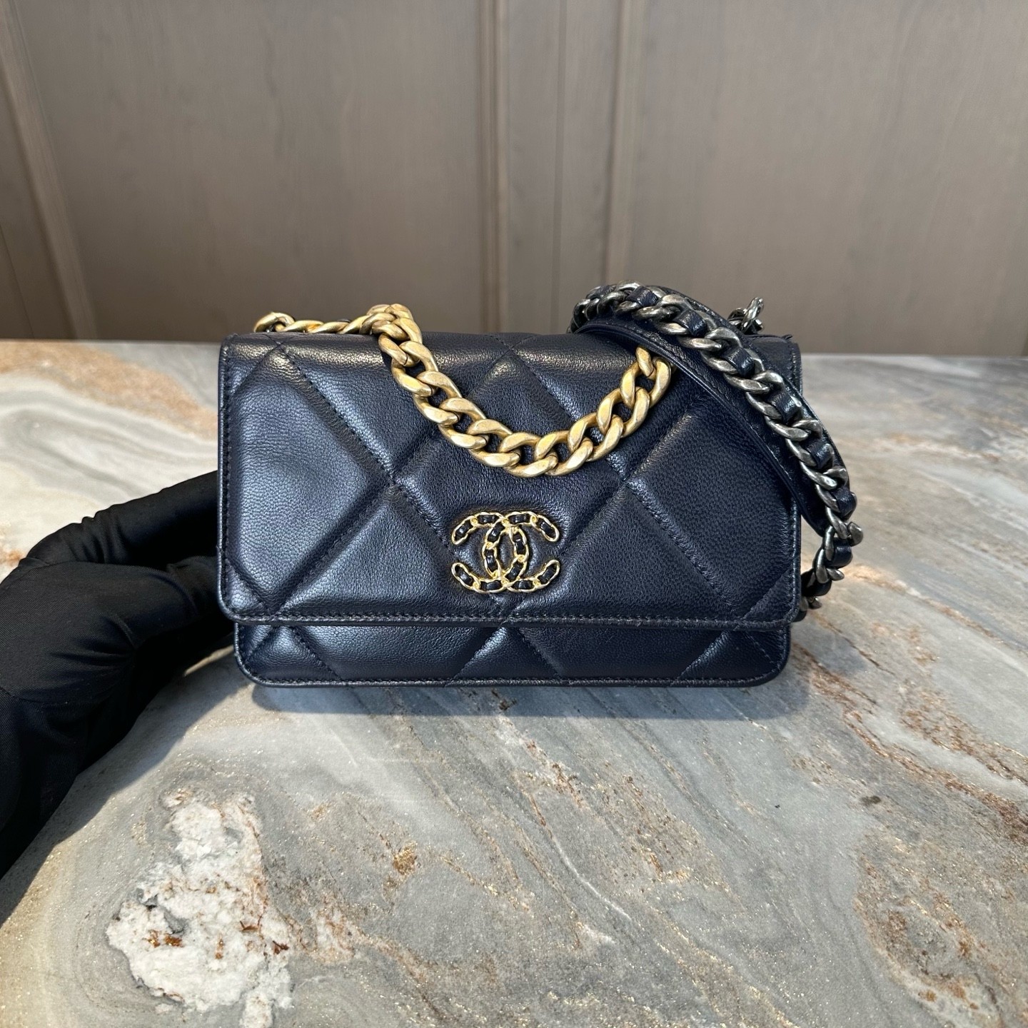 Chanel 19 Bag WOC Mini Deep Navy Blue Goatskin Crossbody Bag Duty Paid