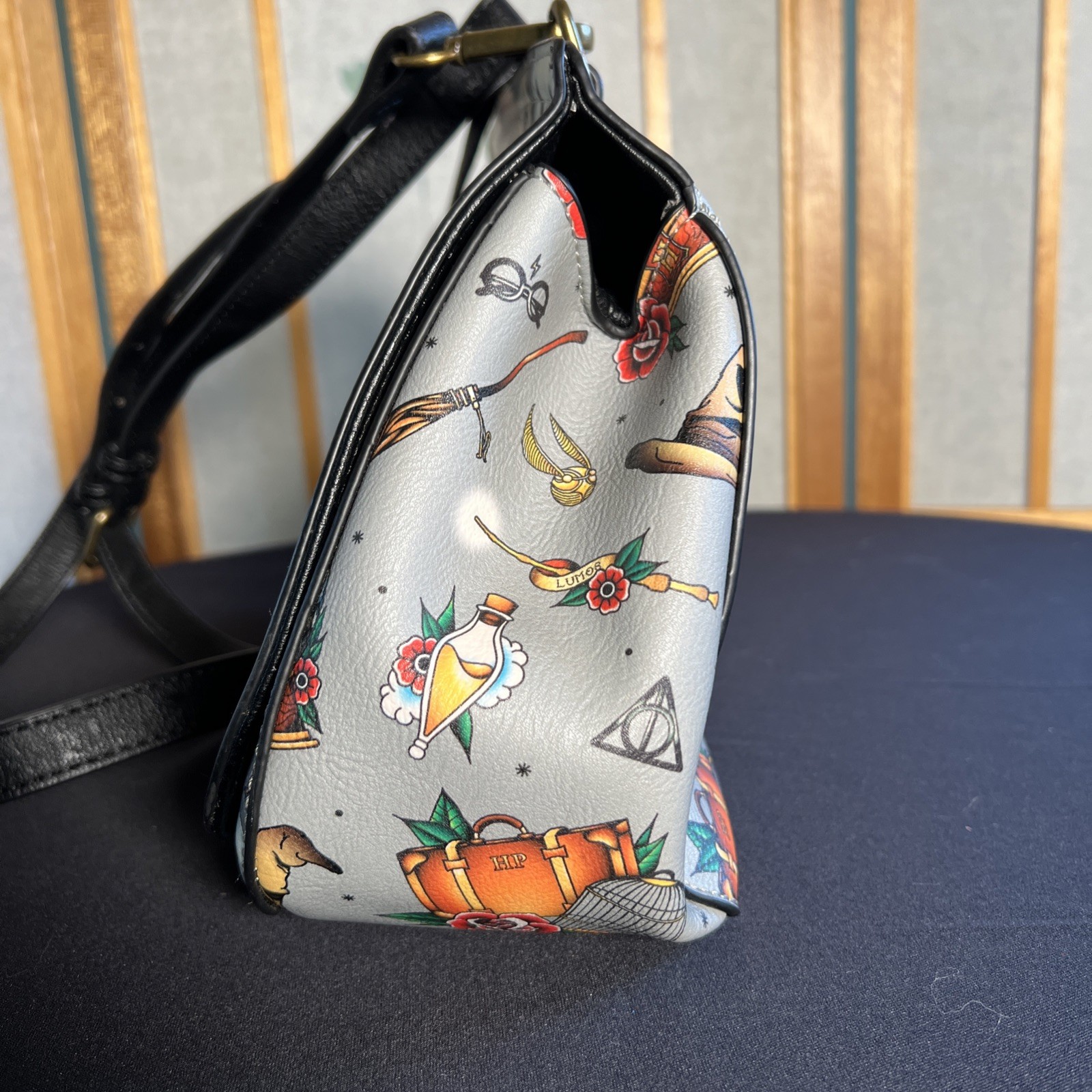 Loungefly Harry Potter Hogwarts Purse