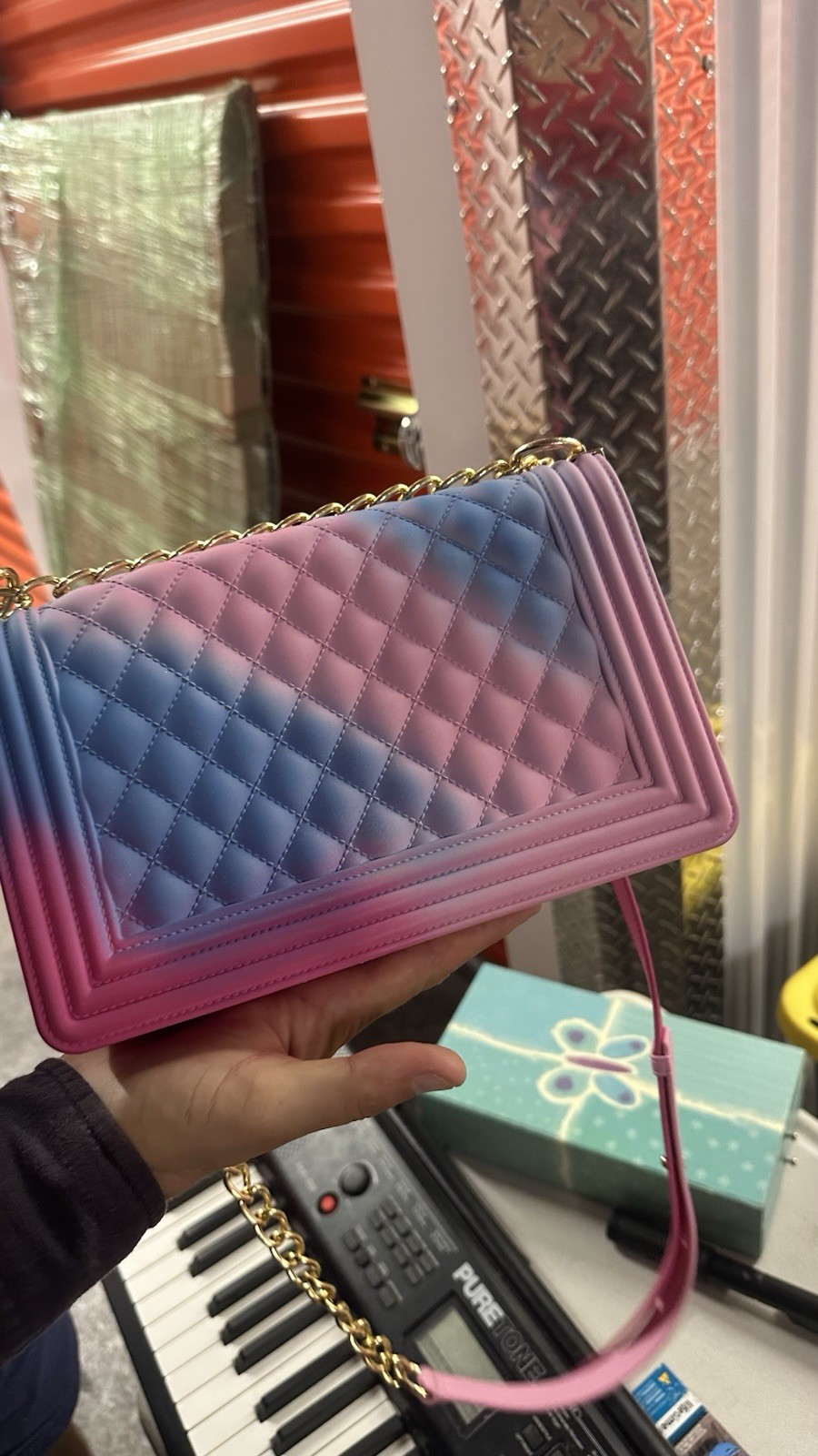 Quilted Ombre Pink Blue Shoulder Bag Gold Chain Strap Turn Lock Women’s