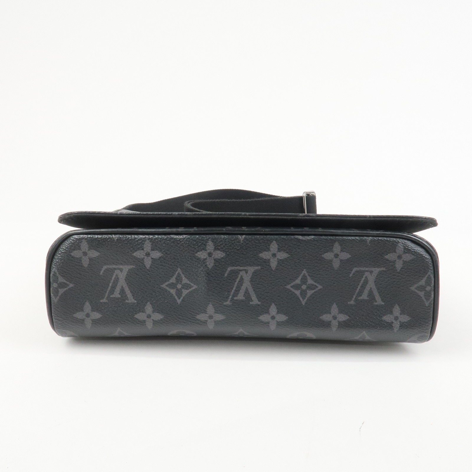 Louis Vuitton Monogram Eclipse District PM Crossbody Bag M44000 Auth Used F/S