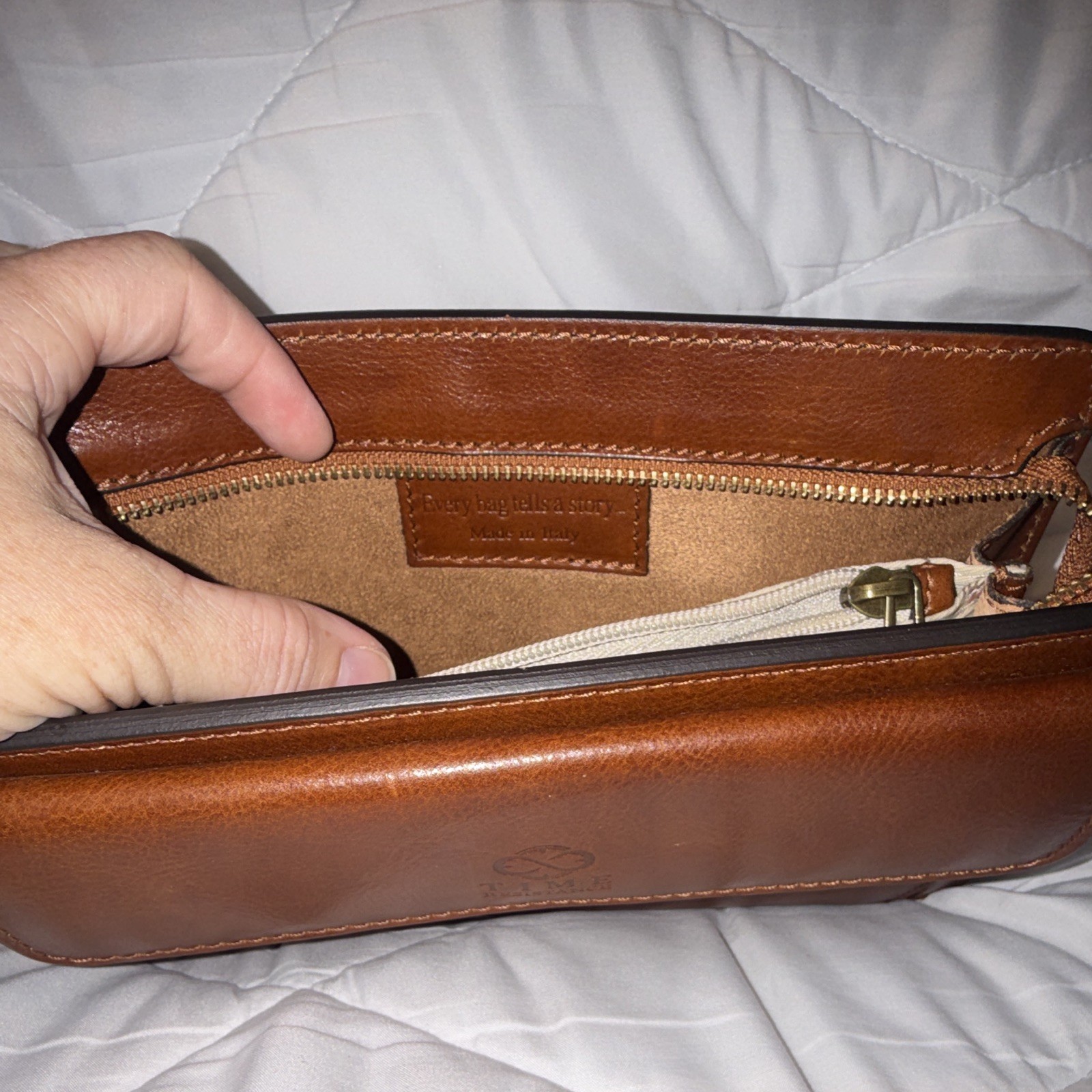 Time Resistance Genuine Leather Travel Wallet Clutch Made in Italy w/ Box