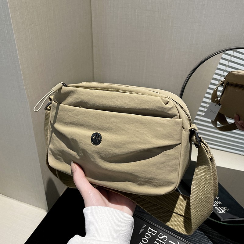 Women’s Large Capacity Crossbody Bag with Zipper Adjustable Strap Travel Storage