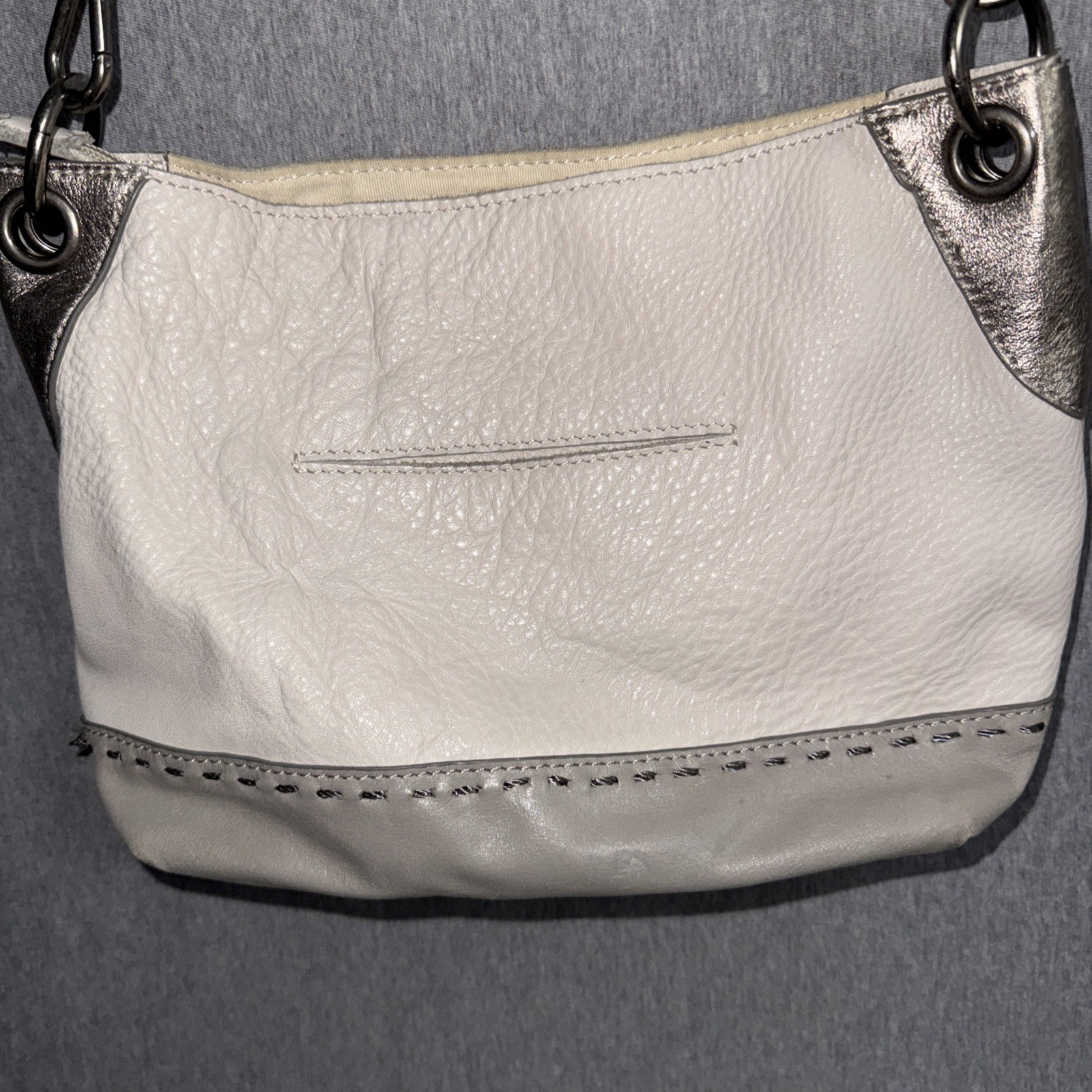 THE SAK Indio Leather Bucket Shoulder Purse Demi Hobo Bag Cream/Stone
