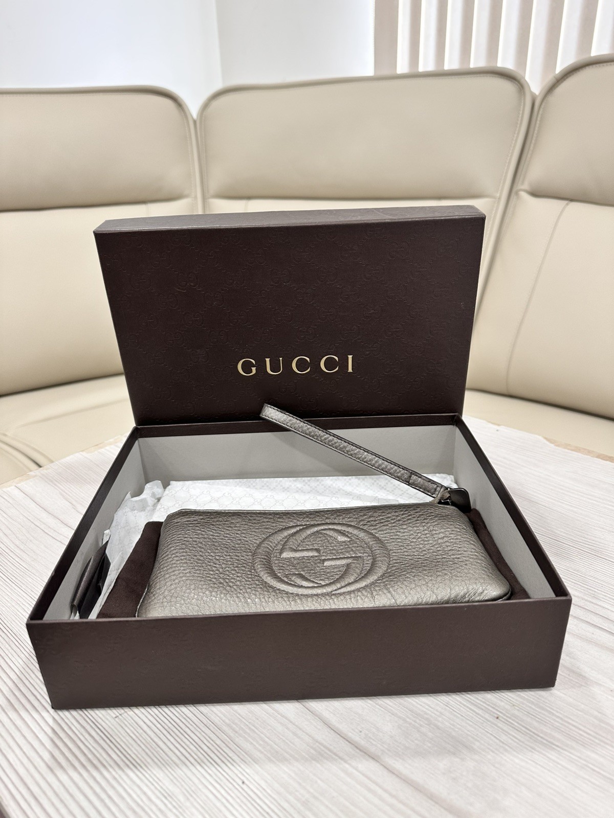 Gucci Soho Metallic Leather Wristlet Clutch AUTHENTIC NEW 😍🔥