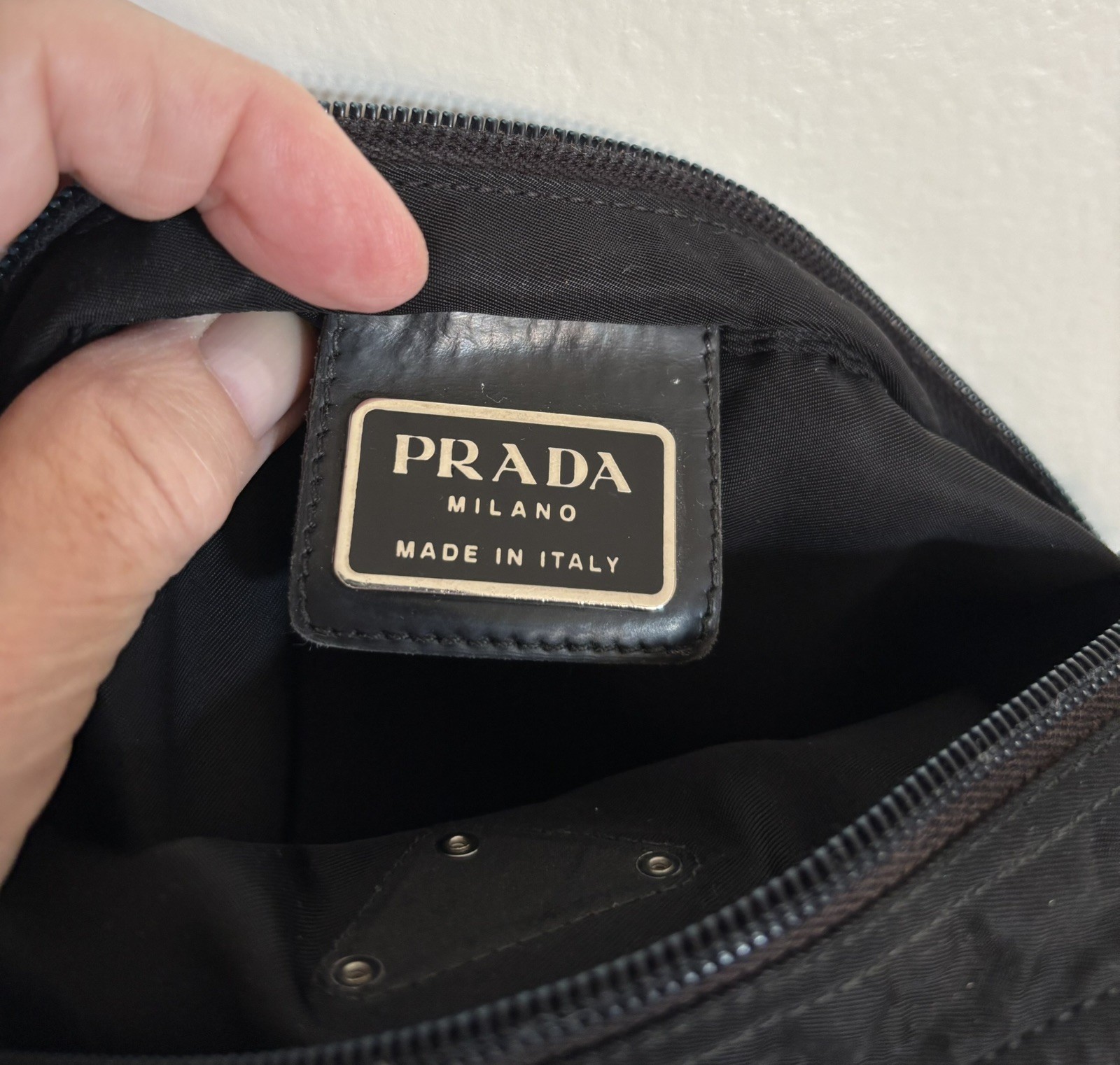 Vintage Prada Vela Nero Tessuto Black Nylon Crossbody Bag with Adjustable Strap
