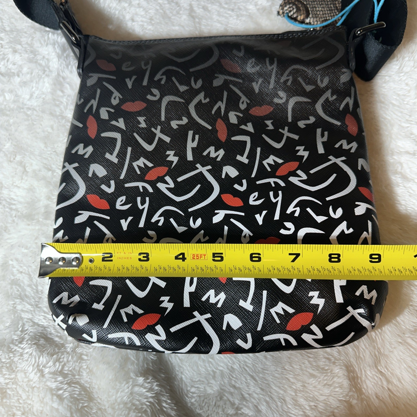 GABS BLACK CROSSBODY BAG PURSE (EUC)