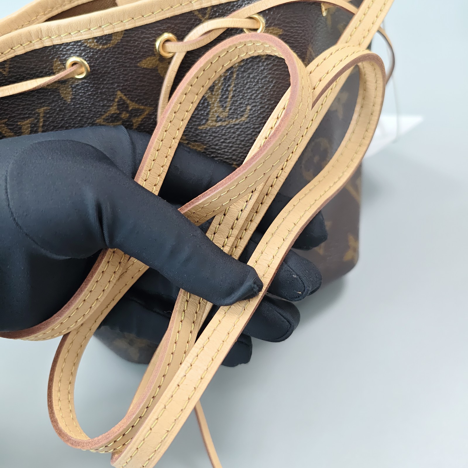 Authentic Louis Vuitton Noé Nano Bucket Bag Monogram Canvas – 100% Genuine LV