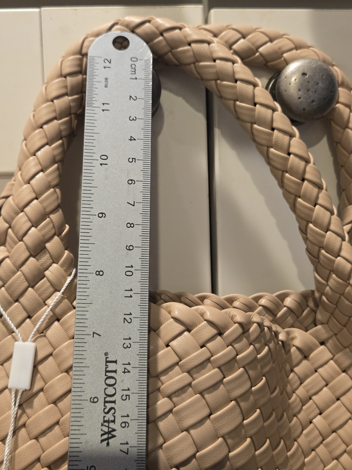 Queenoris Beige/peach Woven Leather Hand Bag-woven , Nwt